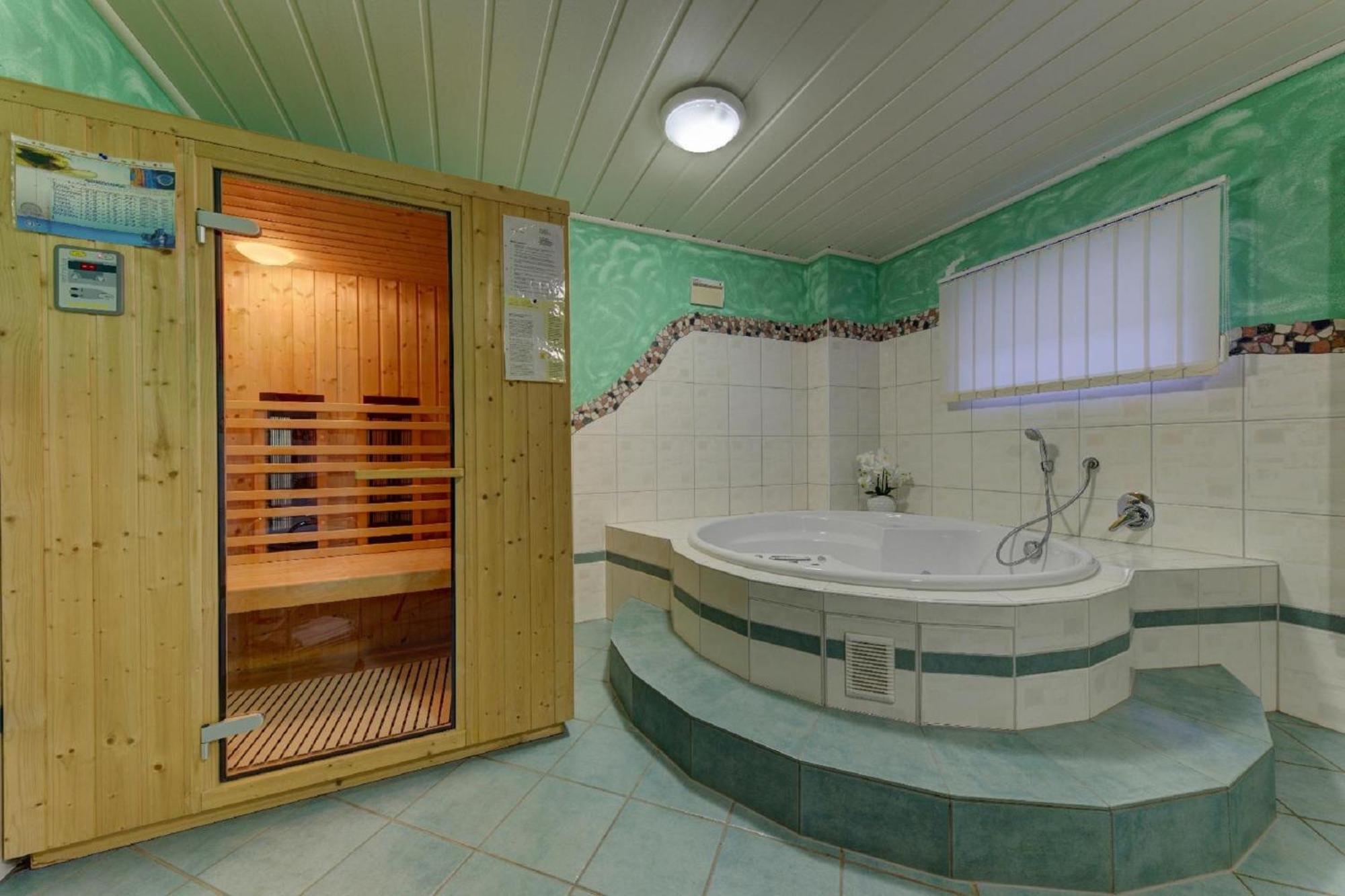 Ferienwohnungen Holzferienhaeuser Leithenwald Zwiesel Exterior photo